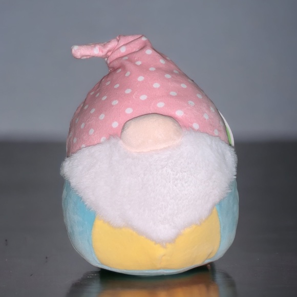 Retired New with tags Poppy Gnome 8in Squishmallows - Picture 1 of 10